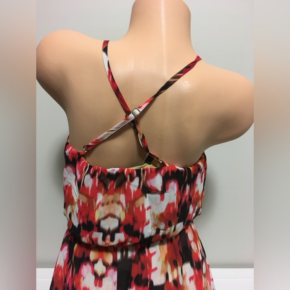 🆕GUESS - M - NWT - RED MULTI CHIFFON HIGH-LO / MAXI DRESS - Picture 10 of 16